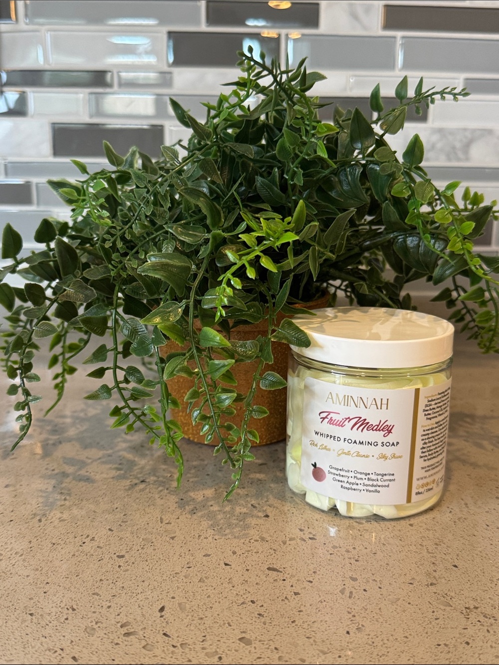 AMINNAH - FRUIT MEDLEY WHIPPED FOAMING SOAP